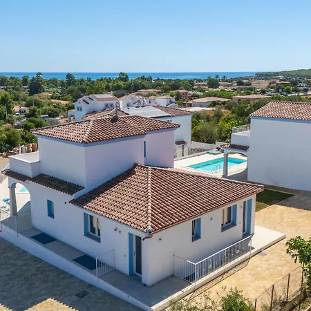 בית הארחה Borgo Bianco בודוני