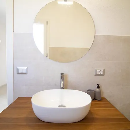 בית הארחה Borgo Bianco בודוני