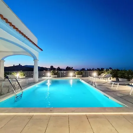 Πανσιόν Borgo Bianco Budoni