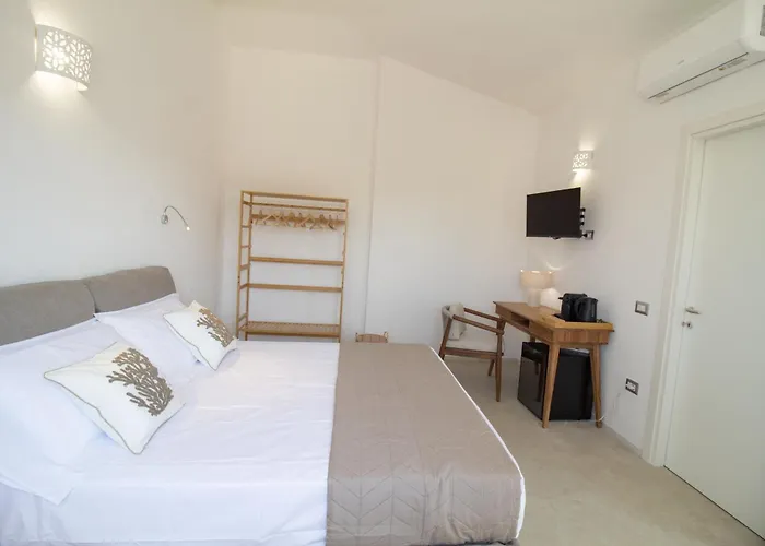 Borgo Bianco 招待所 4*