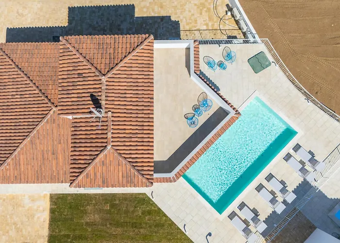 Borgo Bianco 招待所 布多尼