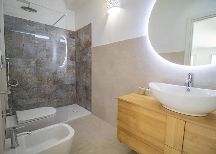 招待所 Borgo Bianco 4*